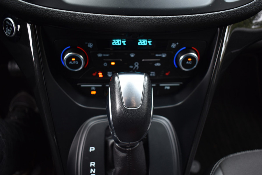 Ford Kuga 1.5 AUT 180PK ECOBOOST TITANIUM CAMERA/NAVI/TREKHAAK***