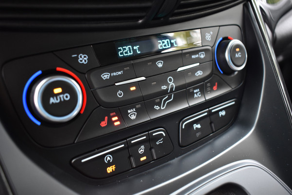 Ford Kuga 1.5 AUT 180PK ECOBOOST TITANIUM CAMERA/NAVI/TREKHAAK***
