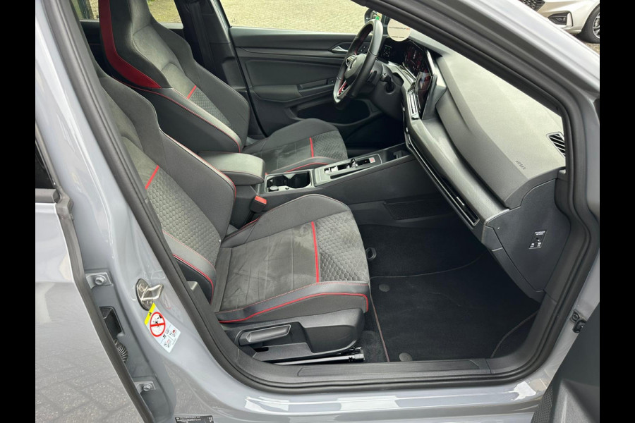 Volkswagen Golf 2.0 TSI GTI Clubsport Nurnburgring! Head up! Harman Kardon! Panoramadak! Vol opties!