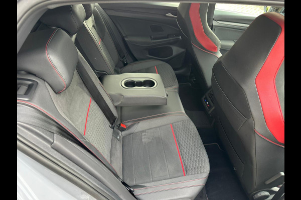Volkswagen Golf 2.0 TSI GTI Clubsport Nurnburgring! Head up! Harman Kardon! Panoramadak! Vol opties!