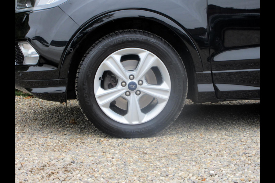 Ford Kuga 1.5 EcoBoost ST Line Automaat *Zeer mooi!* Ford Kuga 1.5 EcoBoost ST Line Automaat *Zeer mooi!*