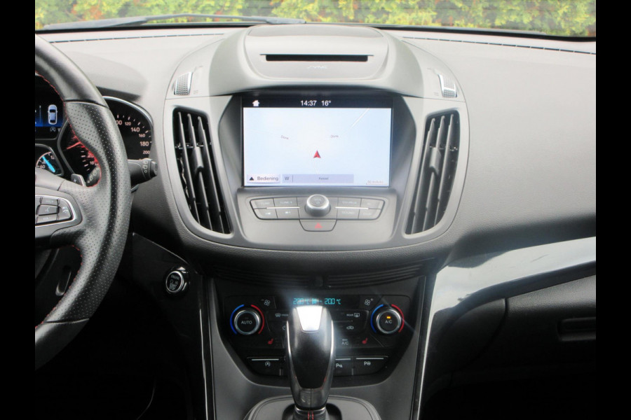 Ford Kuga 1.5 EcoBoost ST Line Automaat *Zeer mooi!* Ford Kuga 1.5 EcoBoost ST Line Automaat *Zeer mooi!*