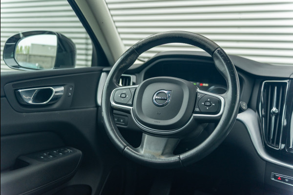 Volvo XC60 T6 Aut. Business Executive Leder Parkeercaemra 340pk