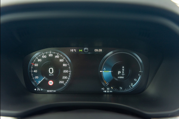 Volvo XC60 T6 Aut. Business Executive Leder Parkeercaemra 340pk