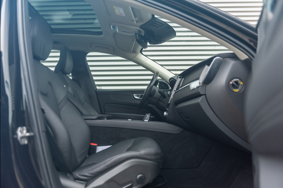 Volvo XC60 T6 Aut. Business Executive Leder Parkeercaemra 340pk
