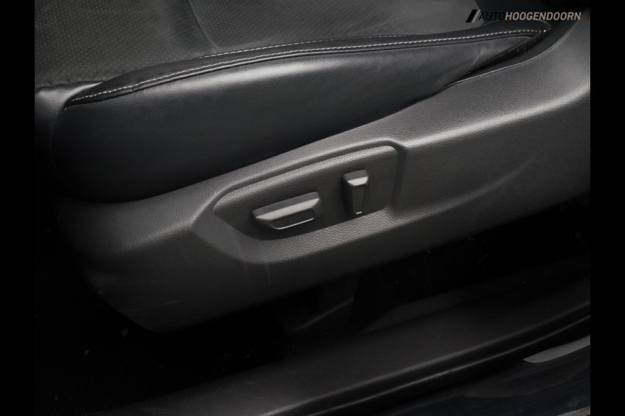 Mitsubishi Eclipse Cross 2.4 PHEV Executive (APPLE CARPLAY,LED,KEYLESS,ALCANTARA,CRUISE,STOELVERWARMING,CAMERA,LM-VELGEN) Mitsubishi Eclipse Cross 2.4 PHEV Executive (APPLE CARPLAY,LED,KEYLESS,ALCANTARA,CRUISE,STOELVERWARMING,CAMERA,LM-VELGEN)