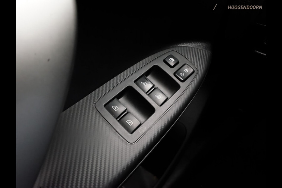 Mitsubishi Eclipse Cross 2.4 PHEV Executive (APPLE CARPLAY,LED,KEYLESS,ALCANTARA,CRUISE,STOELVERWARMING,CAMERA,LM-VELGEN) Mitsubishi Eclipse Cross 2.4 PHEV Executive (APPLE CARPLAY,LED,KEYLESS,ALCANTARA,CRUISE,STOELVERWARMING,CAMERA,LM-VELGEN)