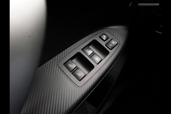 Mitsubishi Eclipse Cross 2.4 PHEV Executive (APPLE CARPLAY,LED,KEYLESS,ALCANTARA,CRUISE,STOELVERWARMING,CAMERA,LM-VELGEN) Mitsubishi Eclipse Cross 2.4 PHEV Executive (APPLE CARPLAY,LED,KEYLESS,ALCANTARA,CRUISE,STOELVERWARMING,CAMERA,LM-VELGEN)