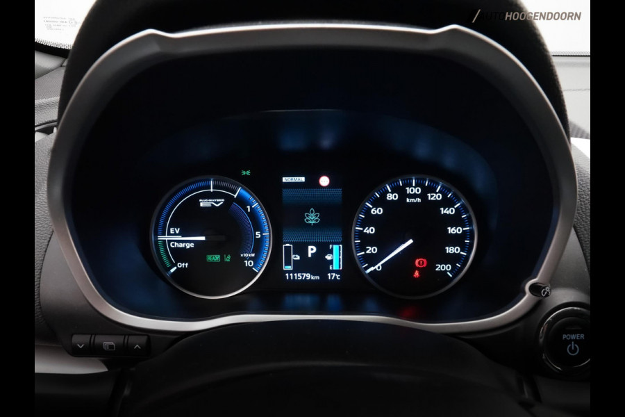 Mitsubishi Eclipse Cross 2.4 PHEV Executive (APPLE CARPLAY,LED,KEYLESS,ALCANTARA,CRUISE,STOELVERWARMING,CAMERA,LM-VELGEN) Mitsubishi Eclipse Cross 2.4 PHEV Executive (APPLE CARPLAY,LED,KEYLESS,ALCANTARA,CRUISE,STOELVERWARMING,CAMERA,LM-VELGEN)