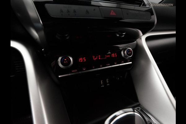 Mitsubishi Eclipse Cross 2.4 PHEV Executive (APPLE CARPLAY,LED,KEYLESS,ALCANTARA,CRUISE,STOELVERWARMING,CAMERA,LM-VELGEN) Mitsubishi Eclipse Cross 2.4 PHEV Executive (APPLE CARPLAY,LED,KEYLESS,ALCANTARA,CRUISE,STOELVERWARMING,CAMERA,LM-VELGEN)