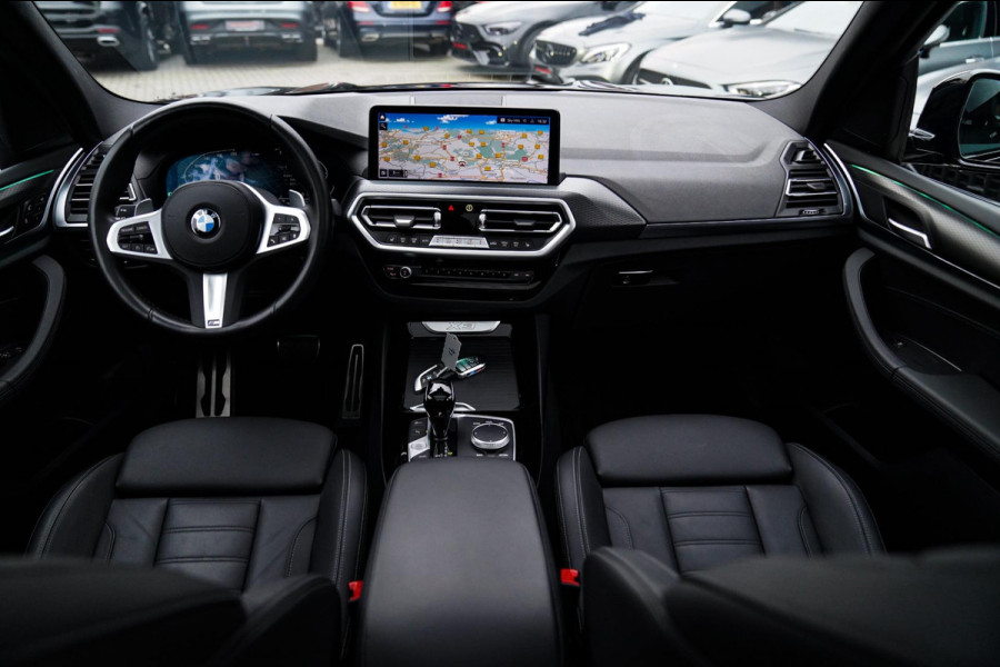 BMW X3 XDrive20i High Executive | Panorama | Shadowline | Camera | M-pakket | Luxe Leder - Memory | Apple Carplay | Cruise Control BMW X3 XDrive20i High Executive | Panorama | Shadowline | Camera | M-pakket | Luxe Leder - Memory | Apple Carplay | Cruise Control