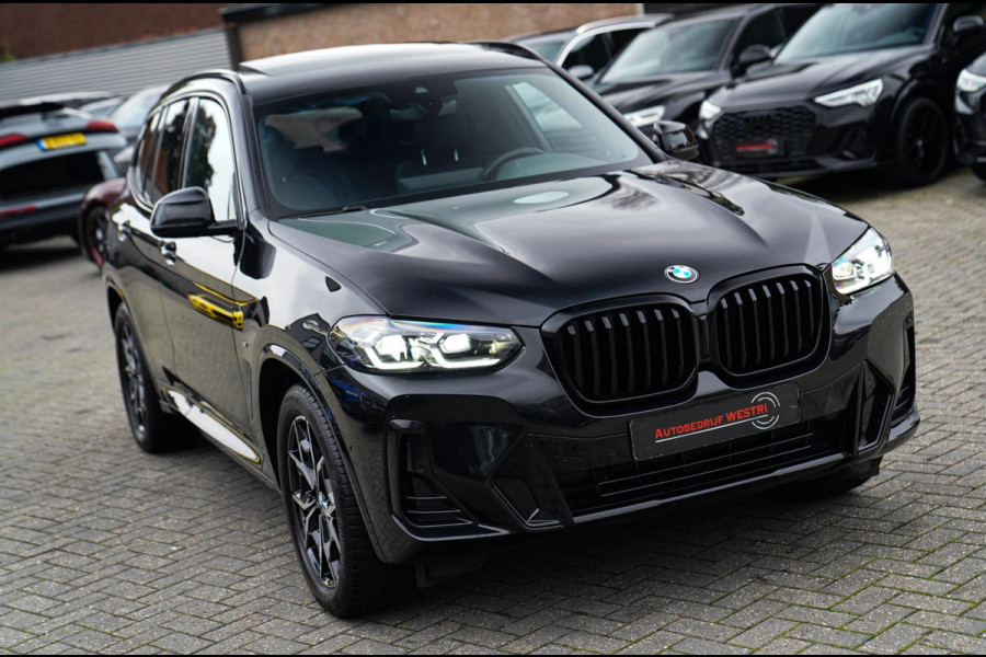 BMW X3 XDrive20i High Executive | Panorama | Shadowline | Camera | M-pakket | Luxe Leder - Memory | Apple Carplay | Cruise Control BMW X3 XDrive20i High Executive | Panorama | Shadowline | Camera | M-pakket | Luxe Leder - Memory | Apple Carplay | Cruise Control