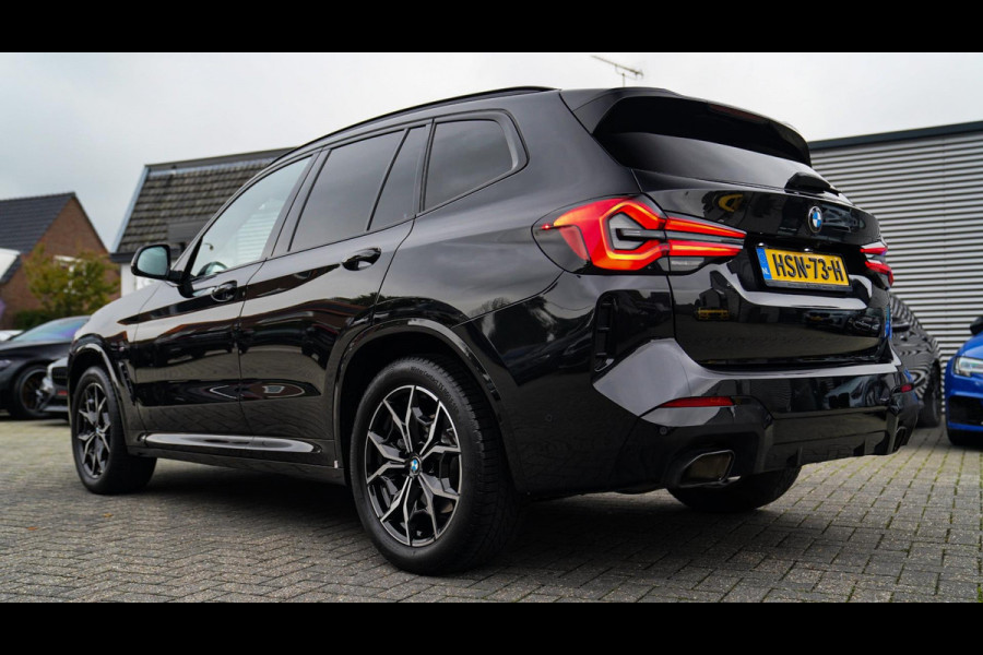 BMW X3 XDrive20i High Executive | Panorama | Shadowline | Camera | M-pakket | Luxe Leder - Memory | Apple Carplay | Cruise Control BMW X3 XDrive20i High Executive | Panorama | Shadowline | Camera | M-pakket | Luxe Leder - Memory | Apple Carplay | Cruise Control