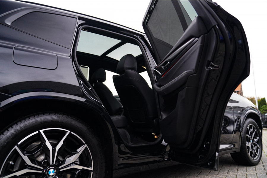 BMW X3 XDrive20i High Executive | Panorama | Shadowline | Camera | M-pakket | Luxe Leder - Memory | Apple Carplay | Cruise Control BMW X3 XDrive20i High Executive | Panorama | Shadowline | Camera | M-pakket | Luxe Leder - Memory | Apple Carplay | Cruise Control
