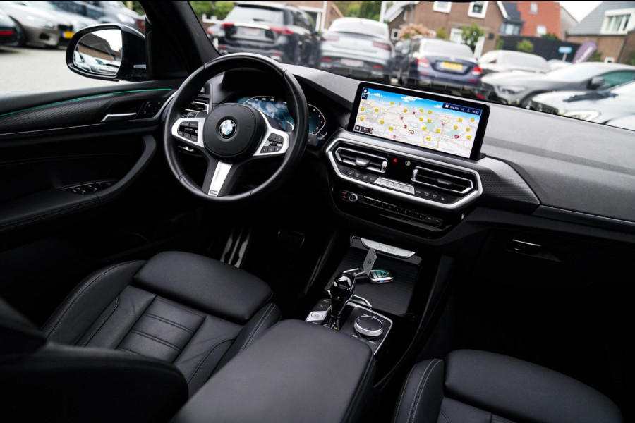 BMW X3 XDrive20i High Executive | Panorama | Shadowline | Camera | M-pakket | Luxe Leder - Memory | Apple Carplay | Cruise Control BMW X3 XDrive20i High Executive | Panorama | Shadowline | Camera | M-pakket | Luxe Leder - Memory | Apple Carplay | Cruise Control