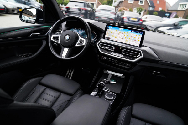 BMW X3 XDrive20i High Executive | Panorama | Shadowline | Camera | M-pakket | Luxe Leder - Memory | Apple Carplay | Cruise Control BMW X3 XDrive20i High Executive | Panorama | Shadowline | Camera | M-pakket | Luxe Leder - Memory | Apple Carplay | Cruise Control