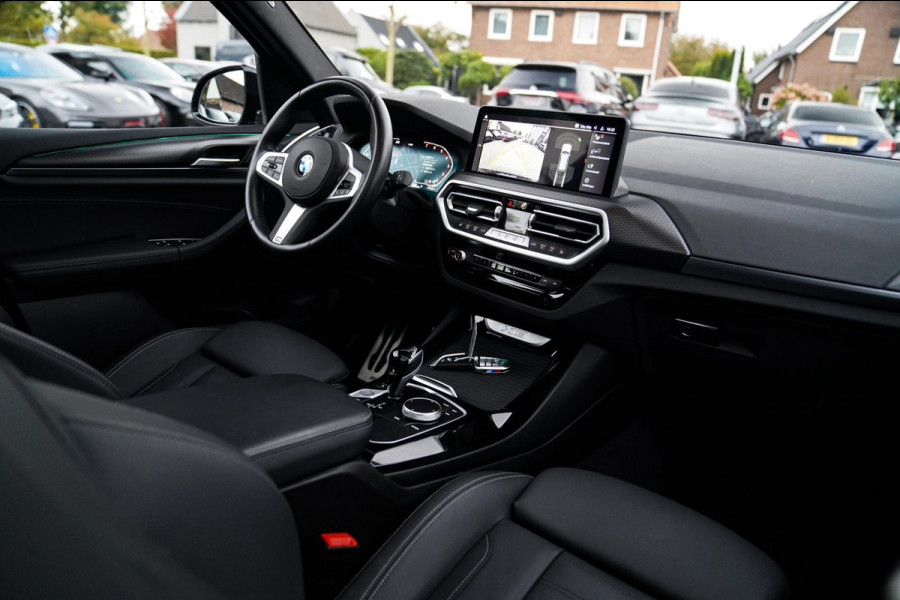 BMW X3 XDrive20i High Executive | Panorama | Shadowline | Camera | M-pakket | Luxe Leder - Memory | Apple Carplay | Cruise Control BMW X3 XDrive20i High Executive | Panorama | Shadowline | Camera | M-pakket | Luxe Leder - Memory | Apple Carplay | Cruise Control