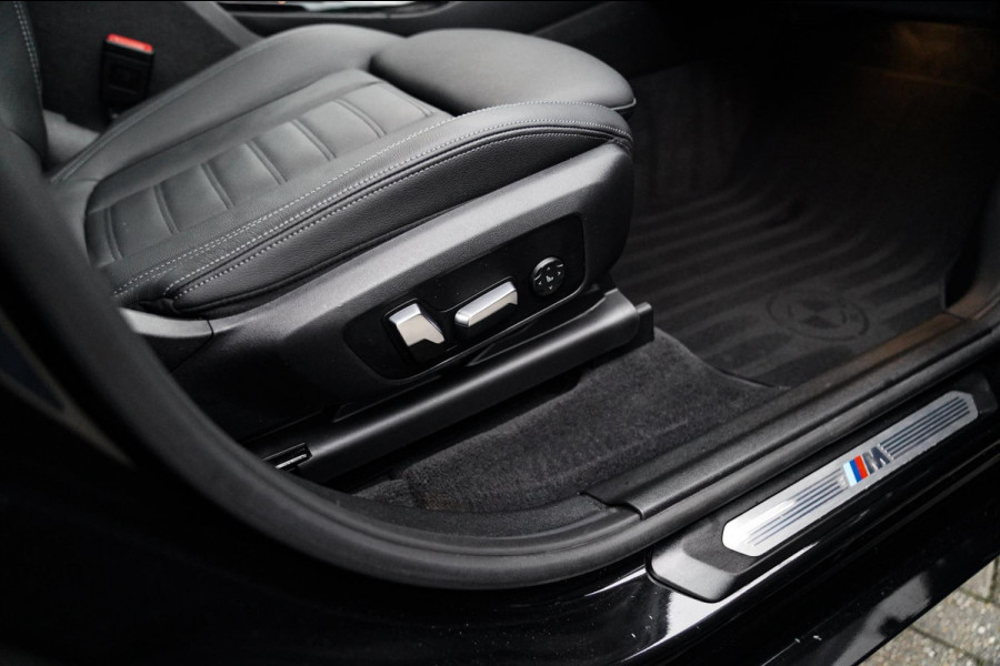 BMW X3 XDrive20i High Executive | Panorama | Shadowline | Camera | M-pakket | Luxe Leder - Memory | Apple Carplay | Cruise Control BMW X3 XDrive20i High Executive | Panorama | Shadowline | Camera | M-pakket | Luxe Leder - Memory | Apple Carplay | Cruise Control