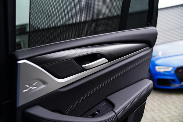 BMW X3 XDrive20i High Executive | Panorama | Shadowline | Camera | M-pakket | Luxe Leder - Memory | Apple Carplay | Cruise Control BMW X3 XDrive20i High Executive | Panorama | Shadowline | Camera | M-pakket | Luxe Leder - Memory | Apple Carplay | Cruise Control