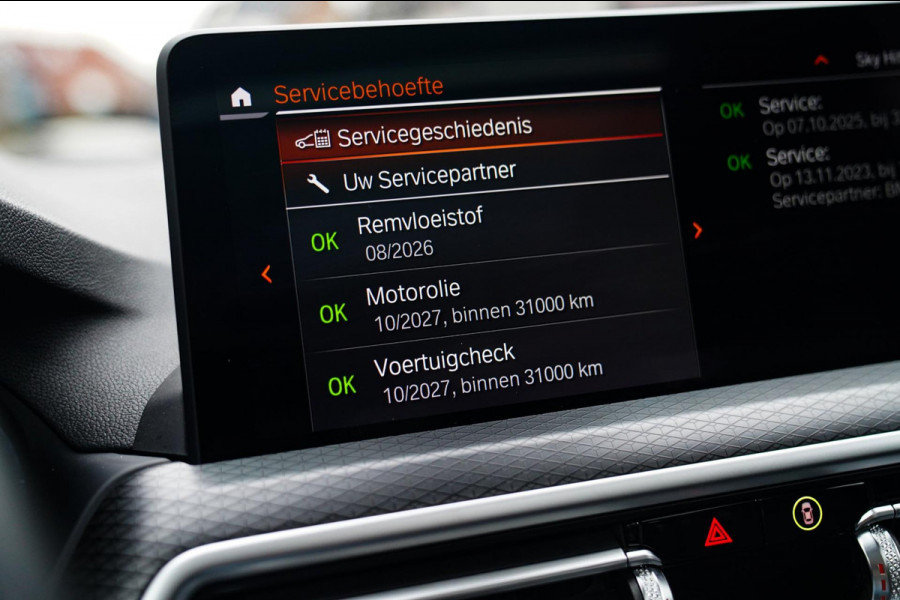BMW X3 XDrive20i High Executive | Panorama | Shadowline | Camera | M-pakket | Luxe Leder - Memory | Apple Carplay | Cruise Control BMW X3 XDrive20i High Executive | Panorama | Shadowline | Camera | M-pakket | Luxe Leder - Memory | Apple Carplay | Cruise Control