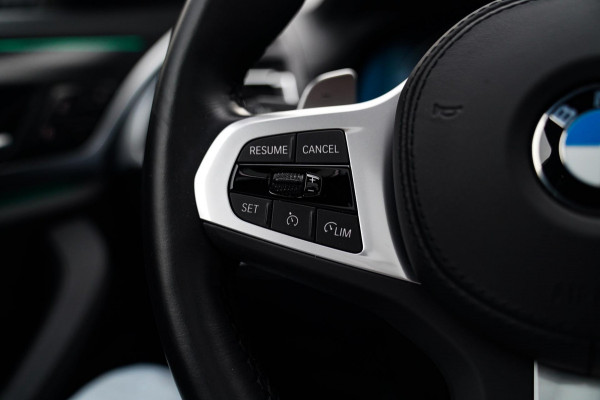 BMW X3 XDrive20i High Executive | Panorama | Shadowline | Camera | M-pakket | Luxe Leder - Memory | Apple Carplay | Cruise Control BMW X3 XDrive20i High Executive | Panorama | Shadowline | Camera | M-pakket | Luxe Leder - Memory | Apple Carplay | Cruise Control