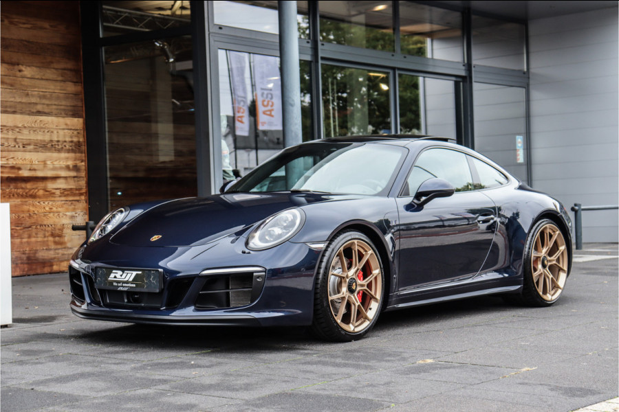 Porsche 911 991.2 3.0 Carrera 4 GTS NL auto **Centerlock/Pano/Carbon/Alcantara/Sportuitlaat** Porsche 911 991.2 3.0 Carrera 4 GTS NL auto **Centerlock/Pano/Carbon/Alcantara/Sportuitlaat**