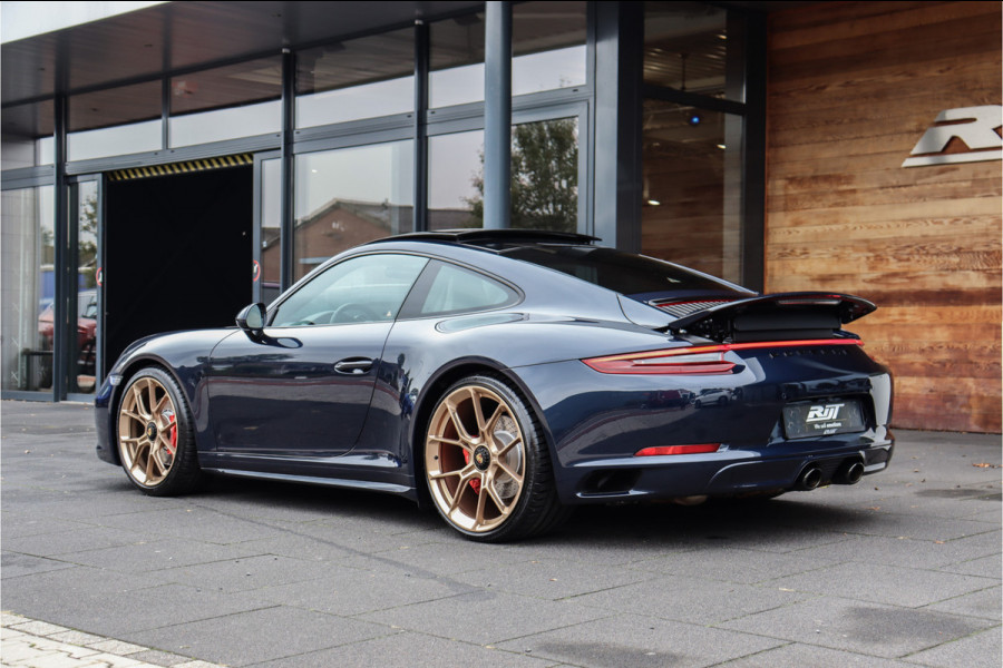Porsche 911 991.2 3.0 Carrera 4 GTS NL auto **Centerlock/Pano/Carbon/Alcantara/Sportuitlaat** Porsche 911 991.2 3.0 Carrera 4 GTS NL auto **Centerlock/Pano/Carbon/Alcantara/Sportuitlaat**