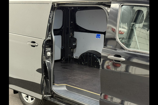 Ford Transit Custom 280 2.0 TDCI L1H1 Trend Nieuw Model Airco Navi Trekhaak PDC V+A Camera Ford Transit Custom 280 2.0 TDCI L1H1 Trend Nieuw Model Airco Navi Trekhaak PDC V+A Camera