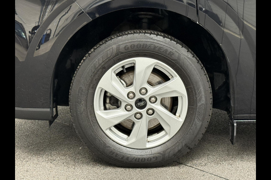 Ford Transit Custom 280 2.0 TDCI L1H1 Trend Nieuw Model Airco Navi Trekhaak PDC V+A Camera Ford Transit Custom 280 2.0 TDCI L1H1 Trend Nieuw Model Airco Navi Trekhaak PDC V+A Camera