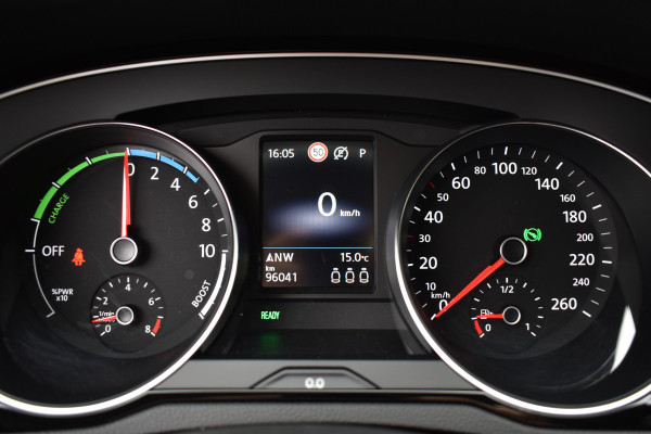 Volkswagen Passat Variant 1.4 TSI PHEV GTE Business TREKHAAK/CAMERA/IQ-LIGHT Volkswagen Passat Variant 1.4 TSI PHEV GTE Business TREKHAAK/CAMERA/IQ-LIGHT