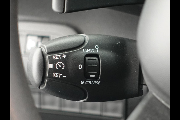 Citroën Berlingo 1.5 BlueHDi 130PK L2 3-zits Automaat Airco Bluetooth PDC achter Trekhaak