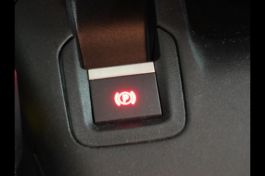 Citroën Berlingo 1.5 BlueHDi 130PK L2 3-zits Automaat Airco Bluetooth PDC achter Trekhaak