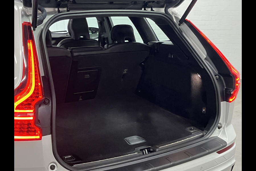 Volvo XC60 2.0 T6 Plug-in hybrid AWD R-Design Trekhaak | Long Range | Open dak | Adapt. cruise | 360 | Head-up | Stuur-/Stoelverwarming | Volvo XC60 2.0 T6 Plug-in hybrid AWD R-Design Trekhaak | Long Range | Open dak | Adapt. cruise | 360 | Head-up | Stuur-/Stoelverwarming |