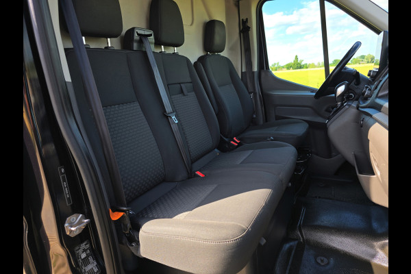Ford Transit 330 2.0 TDCI L3 H2 Trend - 130 Pk - Euro 6 - AUTOMAAT - Navi - Parkeercamera