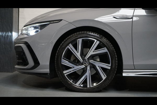 Volkswagen Golf VIII 1.5 eTSI R-Line AUTOMAAT-ACC-AMBIANCE-CAMERA-HARMAN KARDON-IQ LIGHT-KEYLESS-STOELVERWARMING