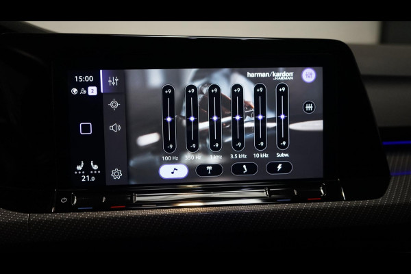 Volkswagen Golf VIII 1.5 eTSI R-Line AUTOMAAT-ACC-AMBIANCE-CAMERA-HARMAN KARDON-IQ LIGHT-KEYLESS-STOELVERWARMING