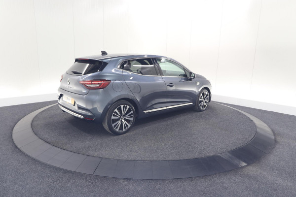 Renault Clio 1.6 E-Tech Hybrid 140 Initiale Paris | Trekhaak | Rondom Camerazicht | Adaptieve Cruise Control | Stoelverwarming