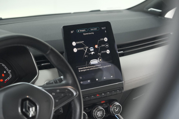 Renault Clio 1.6 E-Tech Hybrid 140 Initiale Paris | Trekhaak | Rondom Camerazicht | Adaptieve Cruise Control | Stoelverwarming