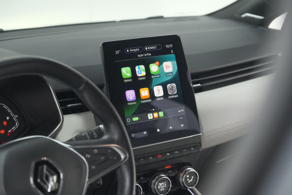 Renault Clio 1.6 E-Tech Hybrid 140 Initiale Paris | Trekhaak | Rondom Camerazicht | Adaptieve Cruise Control | Stoelverwarming