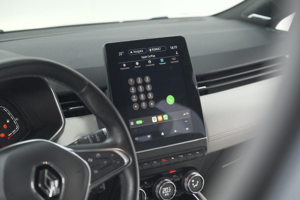 Renault Clio 1.6 E-Tech Hybrid 140 Initiale Paris | Trekhaak | Rondom Camerazicht | Adaptieve Cruise Control | Stoelverwarming