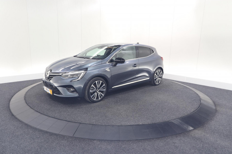 Renault Clio 1.6 E-Tech Hybrid 140 Initiale Paris | Trekhaak | Rondom Camerazicht | Adaptieve Cruise Control | Stoelverwarming