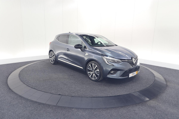 Renault Clio 1.6 E-Tech Hybrid 140 Initiale Paris | Trekhaak | Rondom Camerazicht | Adaptieve Cruise Control | Stoelverwarming
