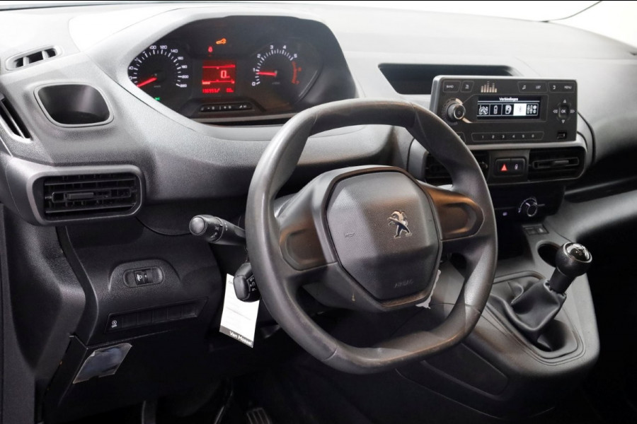 Peugeot Partner 1.5 BlueHDI Pro Airco/Trekhaak/Imperiaal 07-2020 Peugeot Partner 1.5 BlueHDI Pro Airco/Trekhaak/Imperiaal 07-2020