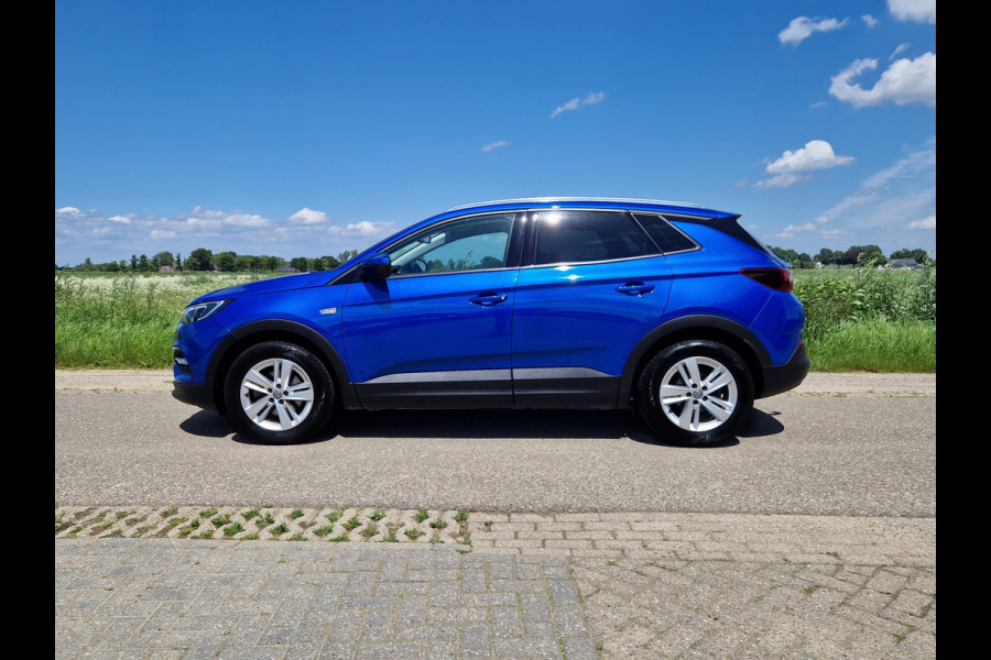 Opel Grandland X 1.2 Turbo - 130 Pk - Euro 6 - Navi - Climate Control Opel Grandland X 1.2 Turbo - 130 Pk - Euro 6 - Navi - Climate Control