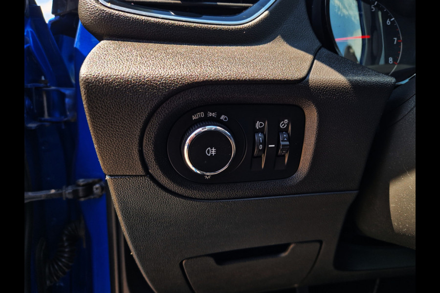 Opel Grandland X 1.2 Turbo - 130 Pk - Euro 6 - Navi - Climate Control Opel Grandland X 1.2 Turbo - 130 Pk - Euro 6 - Navi - Climate Control
