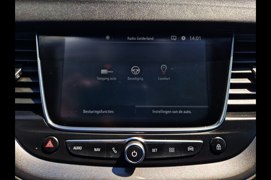 Opel Grandland X 1.2 Turbo - 130 Pk - Euro 6 - Navi - Climate Control Opel Grandland X 1.2 Turbo - 130 Pk - Euro 6 - Navi - Climate Control