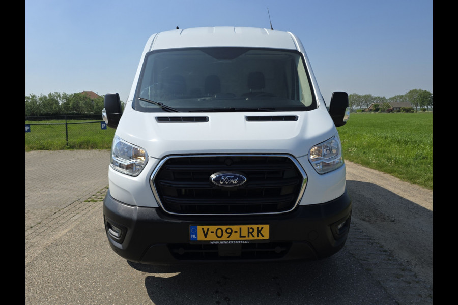 Ford Transit 350 2.0 TDCI L2 H2 - 130 Pk - Euro 6 - Airco - Cruise Control Ford Transit 350 2.0 TDCI L2 H2 - 130 Pk - Euro 6 - Airco - Cruise Control