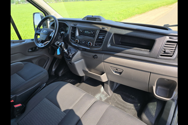 Ford Transit 350 2.0 TDCI L2 H2 - 130 Pk - Euro 6 - Airco - Cruise Control Ford Transit 350 2.0 TDCI L2 H2 - 130 Pk - Euro 6 - Airco - Cruise Control