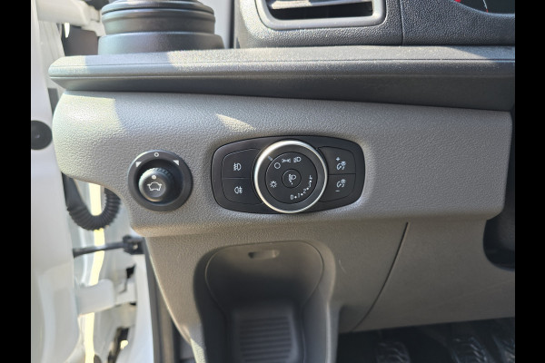 Ford Transit 350 2.0 TDCI L2 H2 - 130 Pk - Euro 6 - Airco - Cruise Control Ford Transit 350 2.0 TDCI L2 H2 - 130 Pk - Euro 6 - Airco - Cruise Control