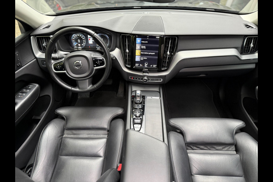 Volvo XC60 2.0 T8 Twin Engine AWD Inscription l Pano l Camera l Trekhaak l Luchtvering l Volleder l LED l ACC l Volvo XC60 2.0 T8 Twin Engine AWD Inscription l Pano l Camera l Trekhaak l Luchtvering l Volleder l LED l ACC l